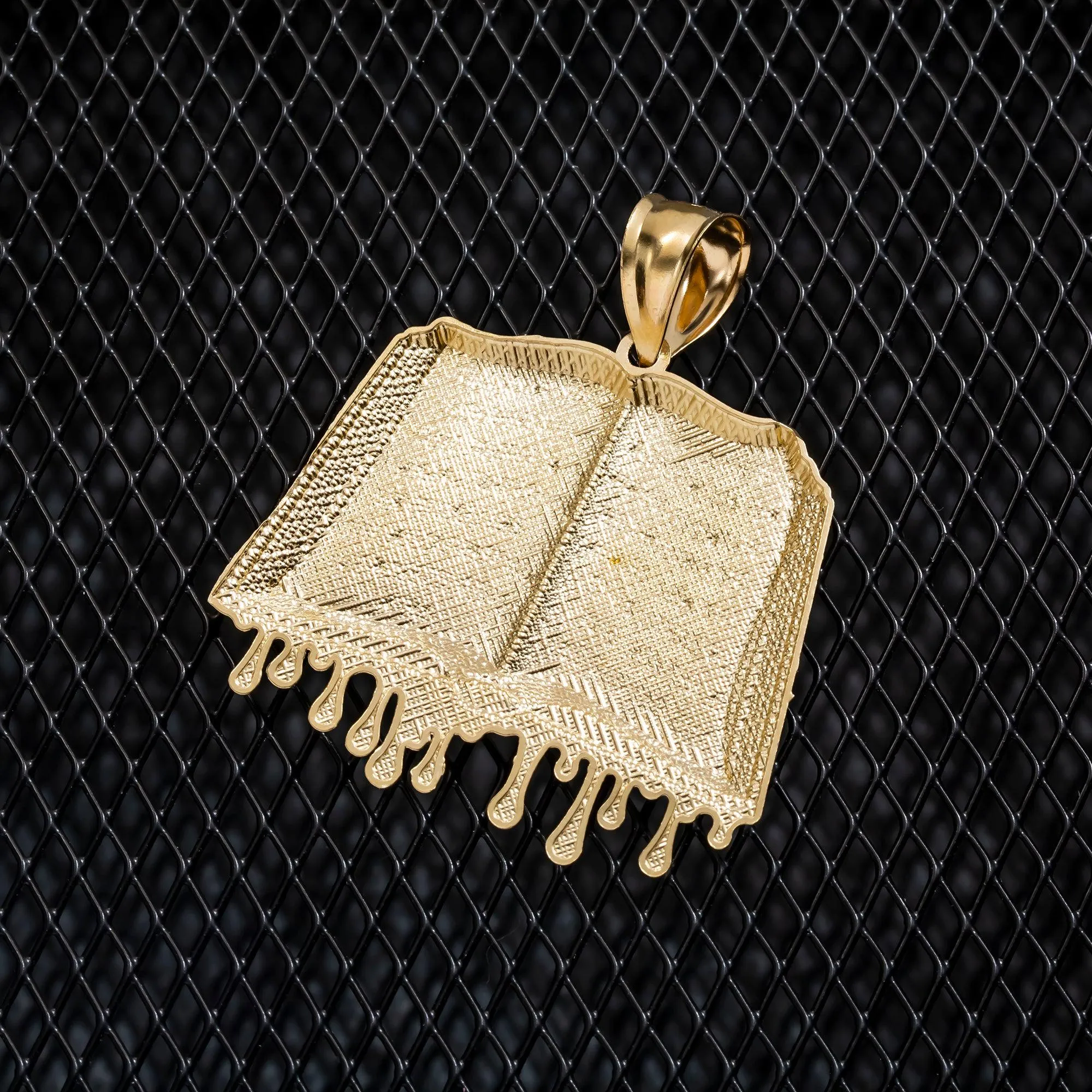 10K GOLD DRIPPING BIBLE PENDANT 8.1G